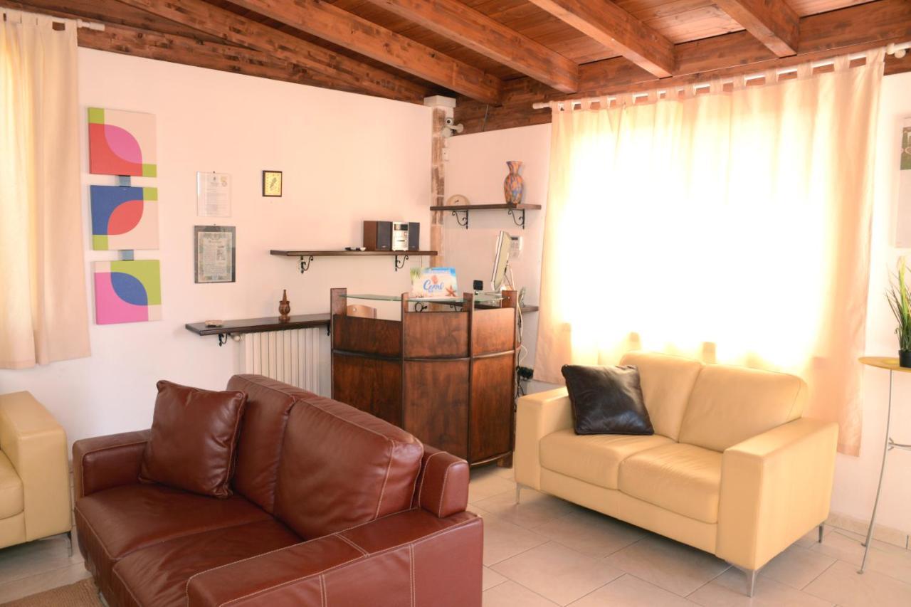 Coral B&B Porto Cesareo Ngoại thất bức ảnh