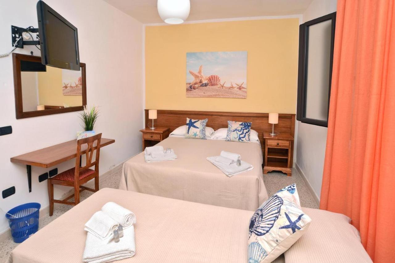 Coral B&B Porto Cesareo Ngoại thất bức ảnh