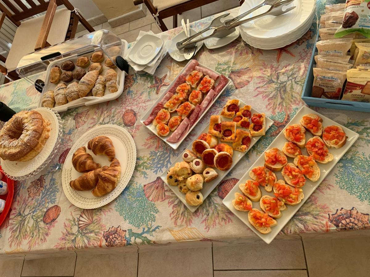 Coral B&B Porto Cesareo Ngoại thất bức ảnh